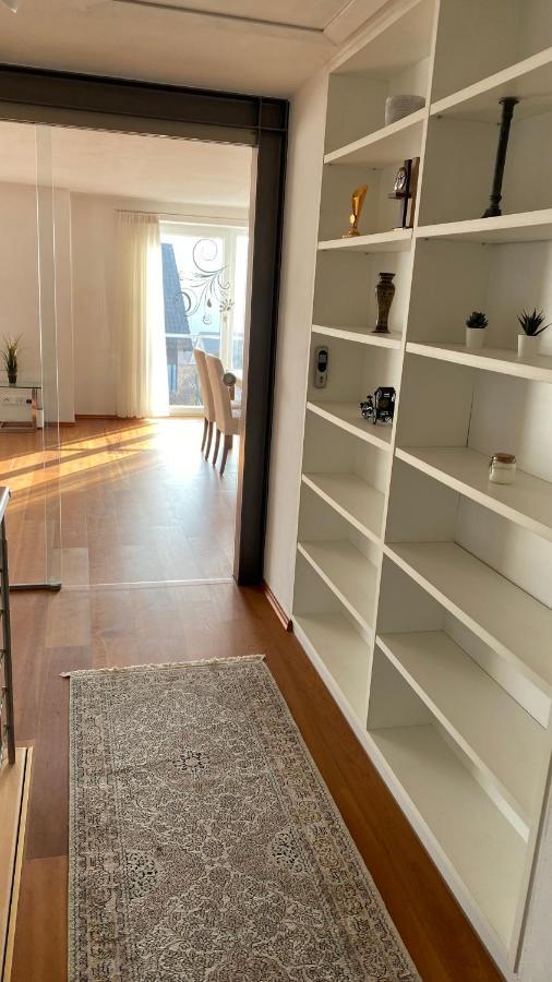 Fewo Luxus Wohnung Im Eigenen Ferienhaus, 120 Qm, Naehe Regensburg Mit Balkon, Terrasse & Garten, Gute Zuganbindung Laber Εξωτερικό φωτογραφία